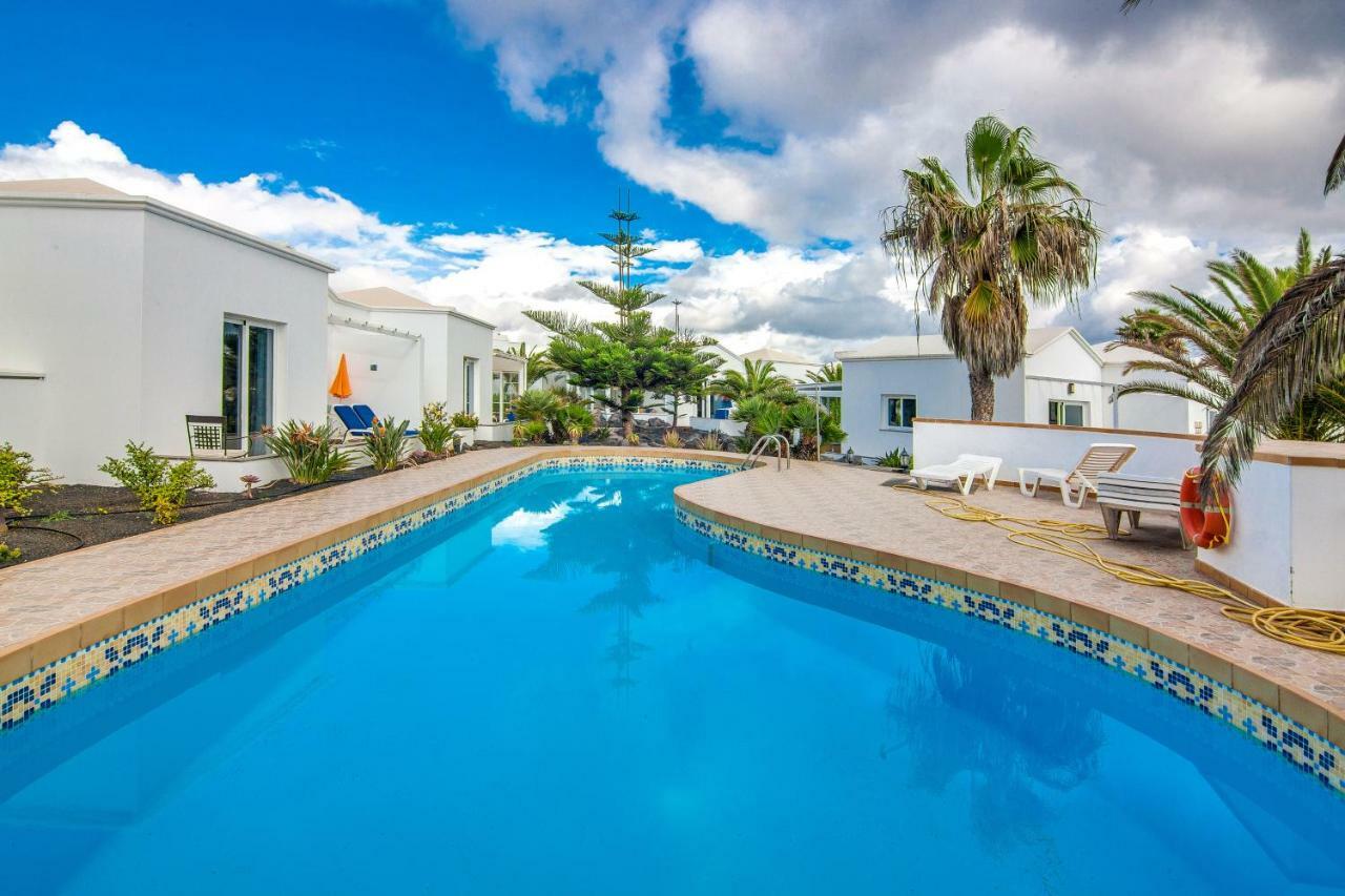 Charco Del Palo Bungalows 외부 사진
