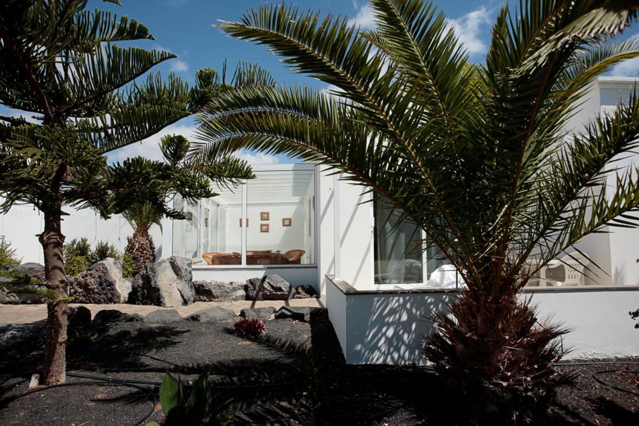 Charco Del Palo Bungalows 외부 사진